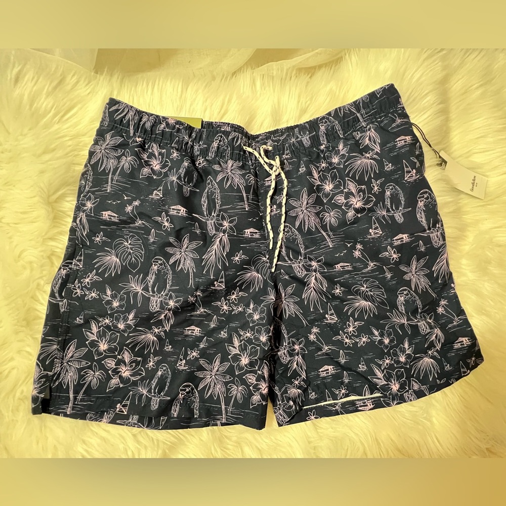 NWT Goodfellow & Co. Swim Trunks- Men’s Large size